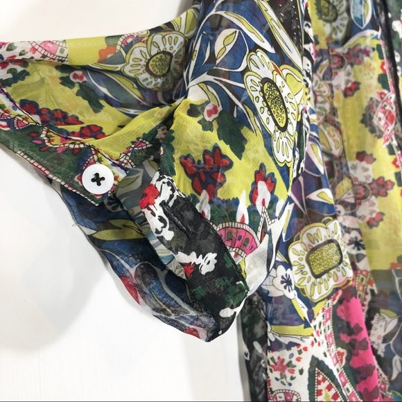 CAbi sheer paisley ruffle tie front kimono top. M - Picture 5 of 8